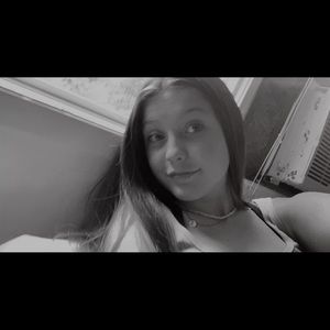 Meet your Posher, Ally